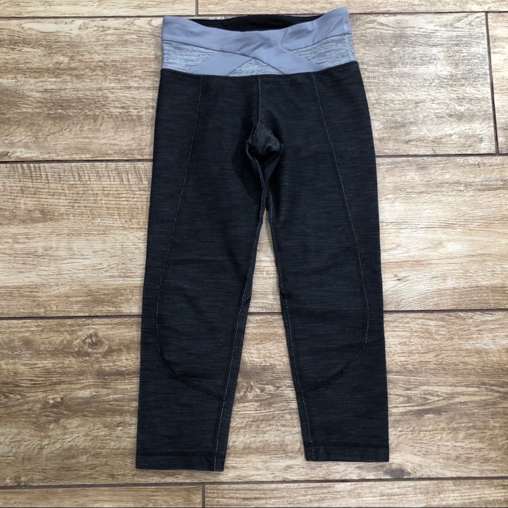 Lululemon Power House Crop Leggings Black Wee Sz 2 - Picture 3 of 8